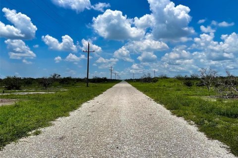 Land in Punta Gorda, Florida № 1263763 - photo 1