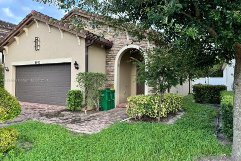 Villa ou maison à vendre à Tamarac, Floride: 3 chambres, 150.13 m2 № 1399527 - photo 19