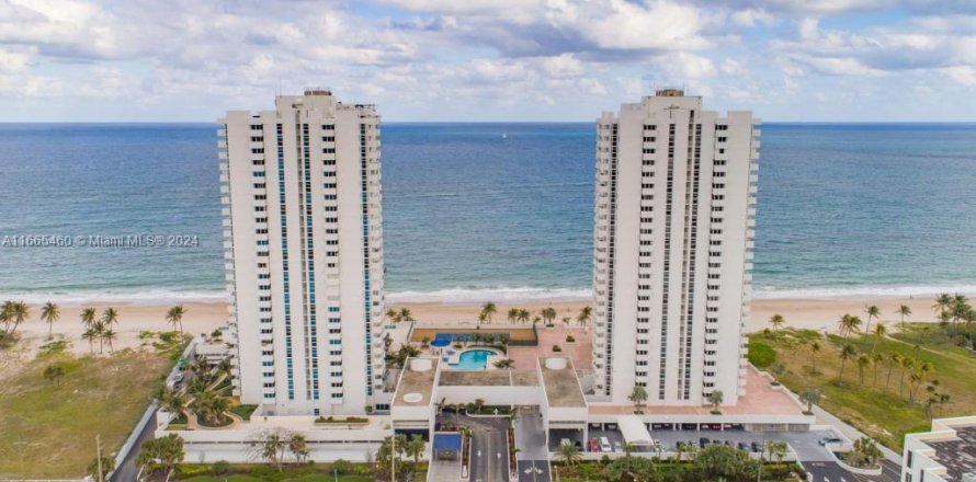 Condo à Pompano Beach, Floride, 2 chambres  № 1378732