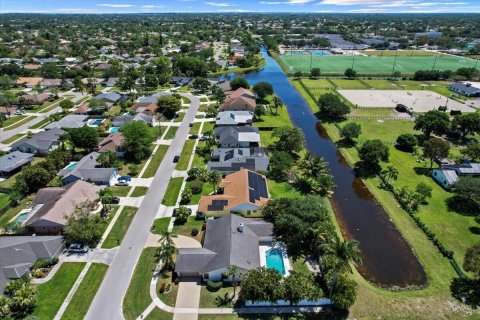 Villa ou maison à vendre à Wellington, Floride: 3 chambres, 210.7 m2 № 1118261 - photo 1