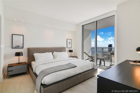 Condominio en alquiler en Hollywood, Florida, 3 dormitorios, 126.44 m2 № 9365 - foto 17