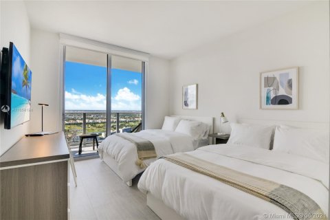 Condominio en alquiler en Hollywood, Florida, 3 dormitorios, 126.44 m2 № 9365 - foto 25