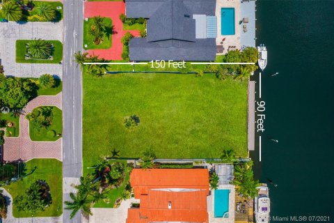 Купить земельный участок в Халландейл-Бич, Флорида № 9366 - фото 7