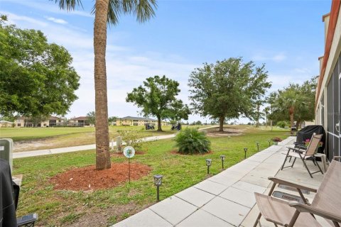 Touwnhouse à vendre à Punta Gorda, Floride: 2 chambres, 126.25 m2 № 1201217 - photo 8