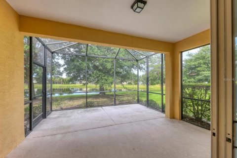 Villa ou maison à louer à Bradenton, Floride: 3 chambres, 140.19 m2 № 1386412 - photo 12