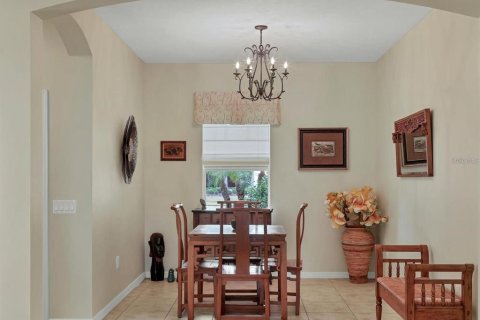 Villa ou maison à louer à Bradenton, Floride: 3 chambres, 140.19 m2 № 1386412 - photo 6