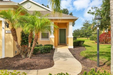 Villa ou maison à louer à Bradenton, Floride: 3 chambres, 140.19 m2 № 1386412 - photo 1