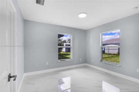 Casa en venta en Homestead, Florida, 3 dormitorios, 103.86 m2 № 1100504 - foto 28