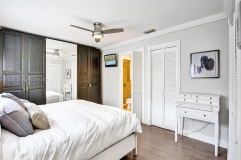 Condominio en venta en Lauderdale Lakes, Florida, 2 dormitorios, 87.7 m2 № 1100544 - foto 8