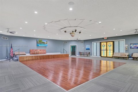 Copropriété à vendre à Lauderdale Lakes, Floride: 2 chambres, 87.7 m2 № 1100544 - photo 19