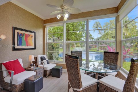 Copropriété à vendre à Lauderdale Lakes, Floride: 2 chambres, 87.7 m2 № 1100544 - photo 6
