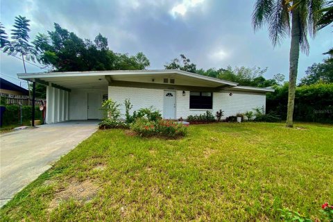 Villa ou maison à vendre à Tampa, Floride: 3 chambres, 109.16 m2 № 1371619 - photo 2