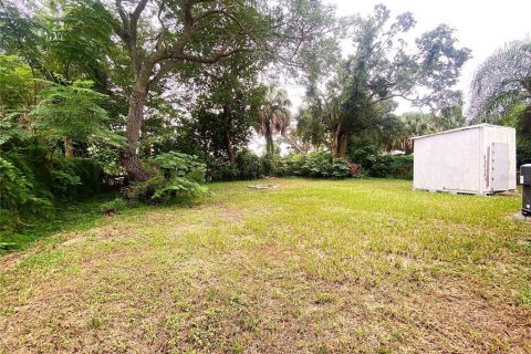 Casa en venta en Tampa, Florida, 3 dormitorios, 109.16 m2 № 1371619 - foto 21