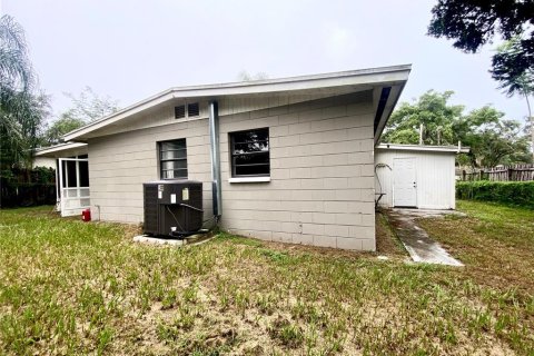 Villa ou maison à vendre à Tampa, Floride: 3 chambres, 109.16 m2 № 1371619 - photo 22