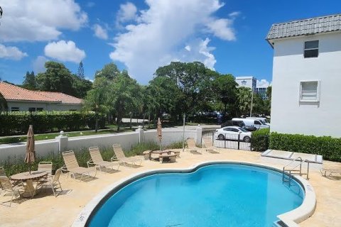 Copropriété à louer à Fort Lauderdale, Floride: 2 chambres, 79.9 m2 № 1370672 - photo 26