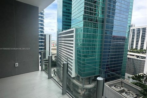 Condo in Miami, Florida, 1 bedroom  № 1384221 - photo 17