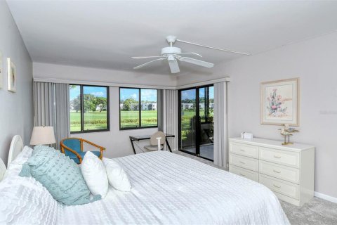 Condominio en alquiler en Sarasota, Florida, 2 dormitorios, 106.37 m2 № 214300 - foto 23