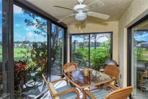 Condominio en alquiler en Sarasota, Florida, 2 dormitorios, 106.37 m2 № 214300 - foto 9