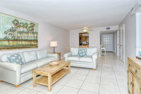 Copropriété à louer à Sarasota, Floride: 2 chambres, 106.37 m2 № 214300 - photo 16