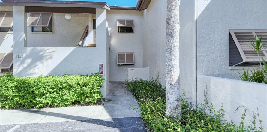 Condo à Sarasota, Floride, 2 chambres  № 214300