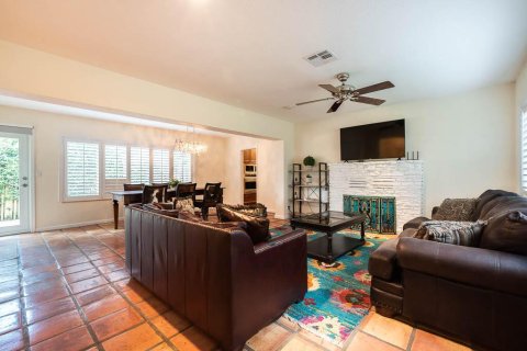 House in Fort Lauderdale, Florida 2 bedrooms, 111.76 sq.m. № 1121465 - photo 27