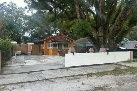 House in Tampa, Florida 1 bedroom, 50.72 sq.m. № 1371081 - photo 4