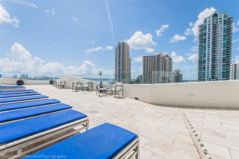 Copropriété à louer à Miami, Floride: 1 chambre, 78.6 m2 № 1366961 - photo 28