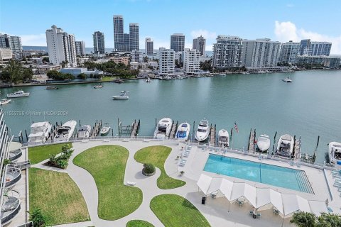 Copropriété à vendre à Miami Beach, Floride: 3 chambres, 144 m2 № 1101859 - photo 29