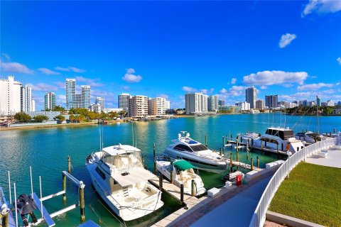 Copropriété à vendre à Miami Beach, Floride: 3 chambres, 144 m2 № 1101859 - photo 30