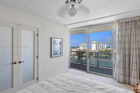 Copropriété à vendre à Miami Beach, Floride: 3 chambres, 144 m2 № 1101859 - photo 20