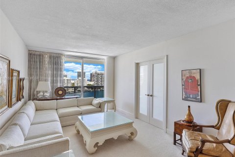 Copropriété à vendre à Miami Beach, Floride: 3 chambres, 144 m2 № 1101859 - photo 8