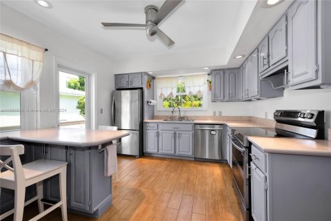 Casa en venta en Coral Gables, Florida, 2 dormitorios, 133.22 m2 № 1101901 - foto 8