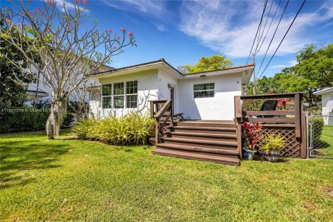 Casa en venta en Coral Gables, Florida, 2 dormitorios, 133.22 m2 № 1101901 - foto 22