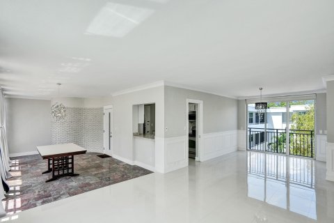 Copropriété à vendre à Bal Harbour, Floride: 2 chambres, 138.24 m2 № 1151518 - photo 24