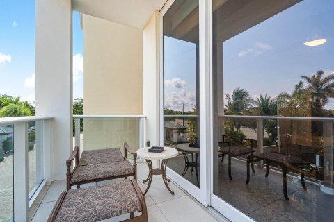 Condominio en venta en Palm Beach Gardens, Florida, 3 dormitorios, 282.98 m2 № 1134916 - foto 19