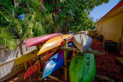 Condo in Stuart, Florida, 1 bedroom  № 1134919 - photo 9