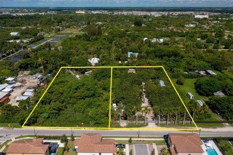 Propiedad comercial en venta en Miami, Florida № 1237356 - foto 4