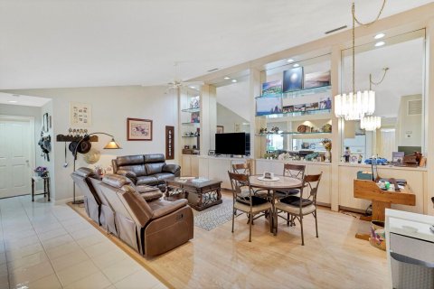 Touwnhouse à vendre à Palm Beach Gardens, Floride: 2 chambres, 107.02 m2 № 1229315 - photo 15