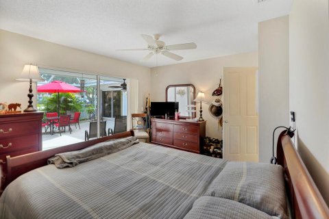 Townhouse in Palm Beach Gardens, Florida 2 bedrooms, 107.02 sq.m. № 1229315 - photo 4