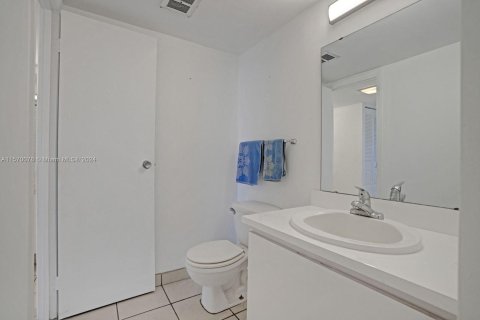 Copropriété à vendre à Aventura, Floride: 1 chambre, 84.82 m2 № 1119749 - photo 8