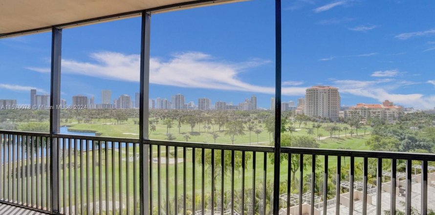 Condo in Aventura, Florida, 1 bedroom  № 1119749