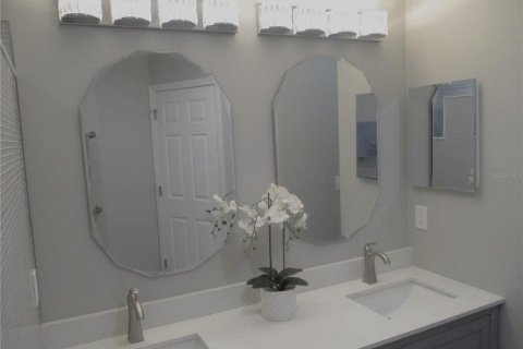 Casa en venta en Saint Petersburg, Florida, 4 dormitorios, 192.12 m2 № 1381303 - foto 19