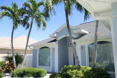 Casa en venta en Saint Petersburg, Florida, 4 dormitorios, 192.12 m2 № 1381303 - foto 26