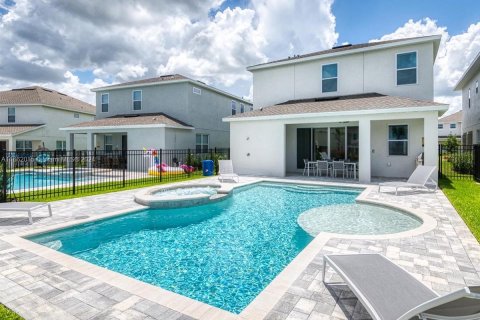 Villa ou maison à vendre à Kissimmee, Floride: 5 chambres, 236.9 m2 № 1369073 - photo 1