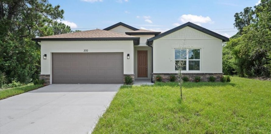 House in Palm Bay, Florida 4 bedrooms, 184.88 sq.m. № 1390492