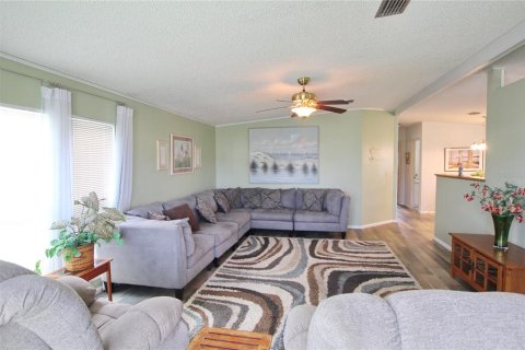 Condo in Okeechobee, Florida, 2 bedrooms  № 1259737 - photo 21