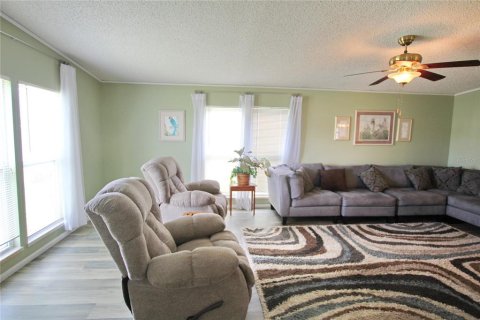 Condo in Okeechobee, Florida, 2 bedrooms  № 1259737 - photo 19