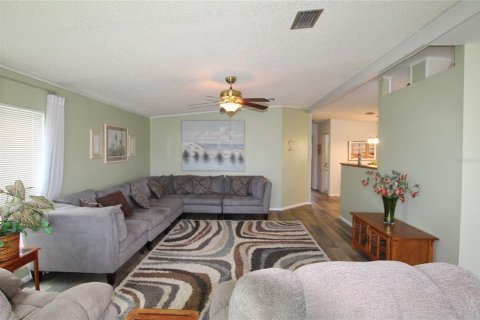 Condo in Okeechobee, Florida, 2 bedrooms  № 1259737 - photo 20