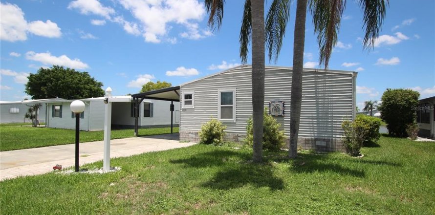 Condo in Okeechobee, Florida, 2 bedrooms  № 1259737