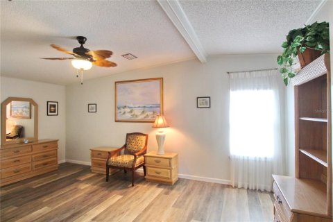 Condo in Okeechobee, Florida, 2 bedrooms  № 1259737 - photo 27